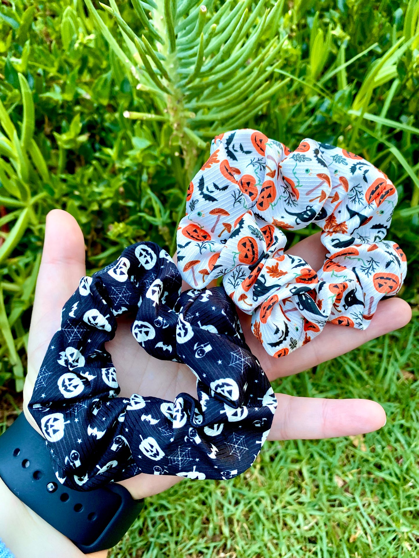 Halloween Classic Hair Scrunchies (2-PACK)